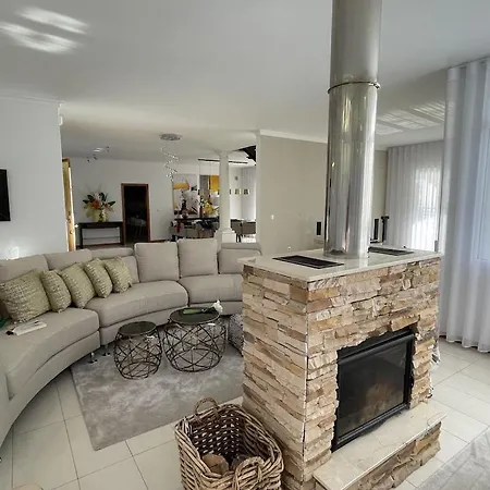 Luxury With Private Heated Pool, Garden And Views Of The Sea And Mountains. וילה *