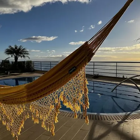 Luxury With Private Heated Pool, Garden And Views Of The Sea And Mountains. וילה *