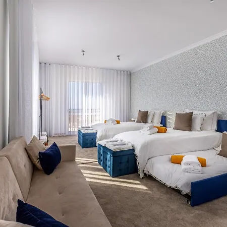 וילה Luxury With Private Heated Pool, Garden And Views Of The Sea And Mountains. ארקו דה קלחטה
