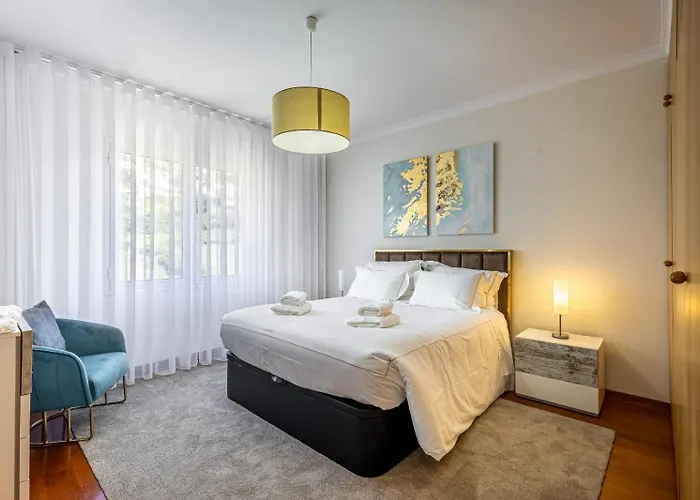 Luxury With Private Heated Pool, Garden And Views Of The Sea And Mountains. * Arco da Calheta (Madeira)