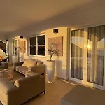 Villa Luxury With Private Heated Pool, Garden And Views Of The Sea And Mountains.