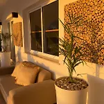 Luxury With Private Heated Pool, Garden And Views Of The Sea And Mountains. Arco da Calheta (Madeira)