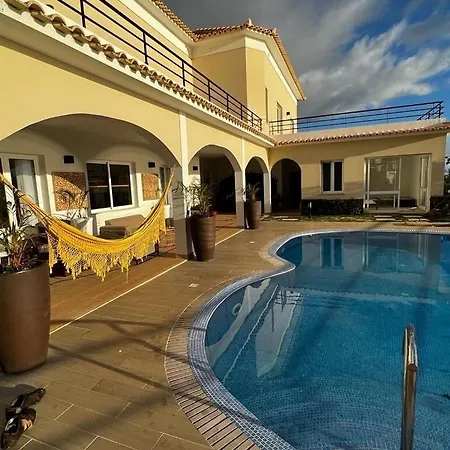 Luxury With Private Heated Pool, Garden And Views Of The Sea And Mountains. Arco da Calheta (Madeira)