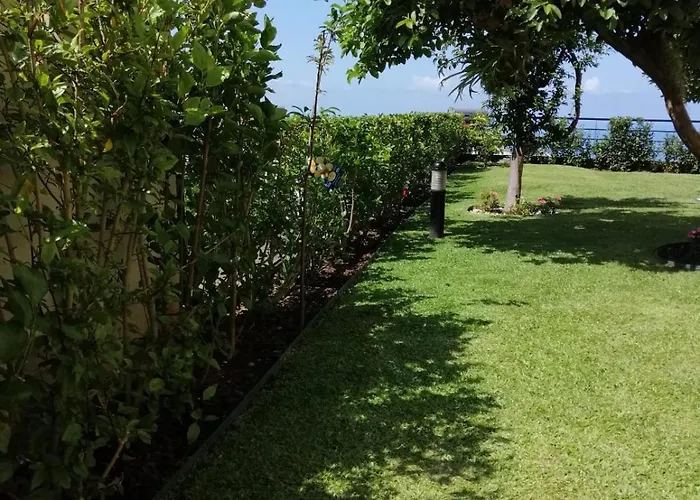 Luxury With Private Heated Pool, Garden And Views Of The Sea And Mountains. * Arco da Calheta