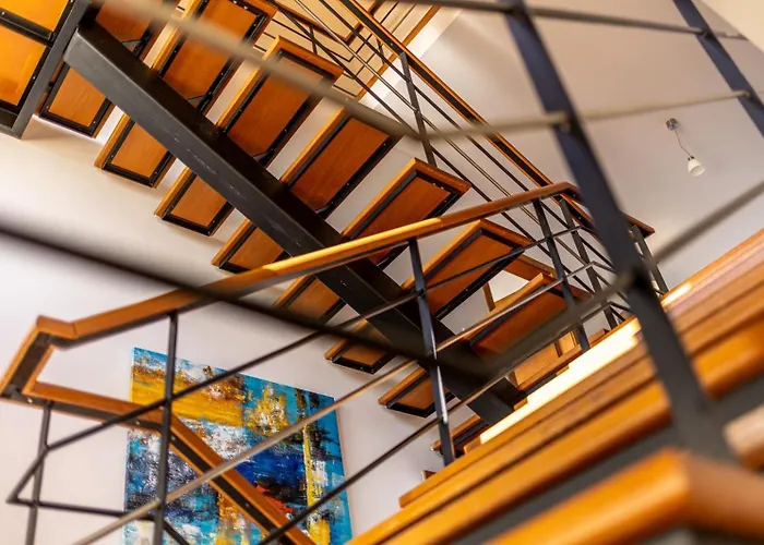 Luxury With Private Heated Pool, Garden And Views Of The Sea And Mountains. *