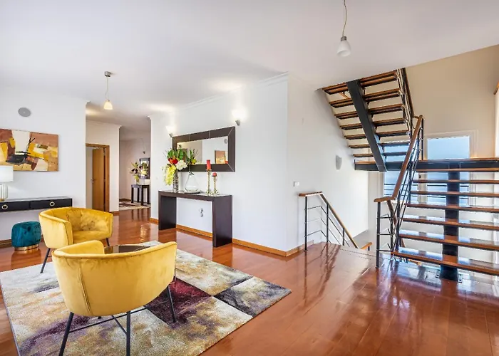 Villa Luxury With Private Heated Pool, Garden And Views Of The Sea And Mountains. Arco da Calheta